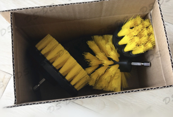 Multifunctional Brush For Automobile Tires